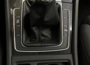 Volkswagen Golf 17
