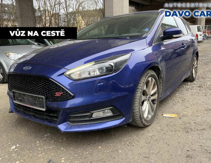 Ford Focus 1