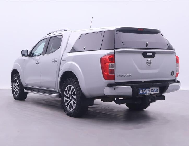Nissan Navara 5
