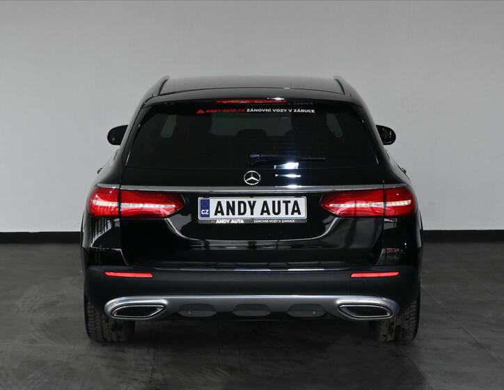 Mercedes-Benz Třídy E 4