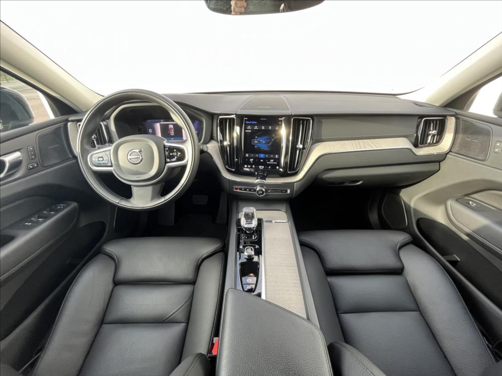 Volvo XC60 5