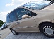 Lancia Phedra 9