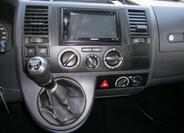 Volkswagen Multivan 15