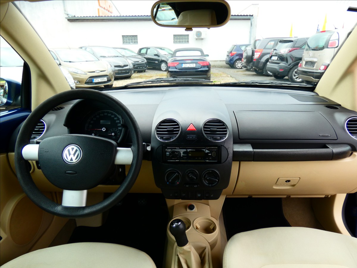 Volkswagen New Beetle