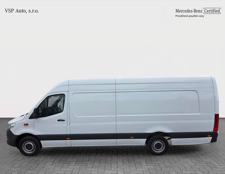 Mercedes-Benz Sprinter 2