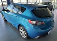 Mazda 3 4