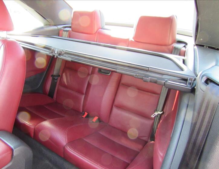 Volkswagen EOS 10