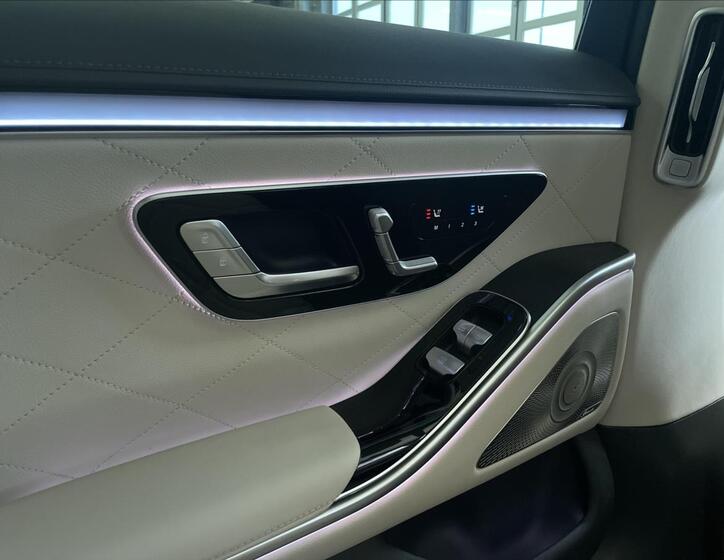Mercedes-Benz Třídy S 24