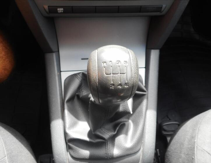 Škoda Octavia 15