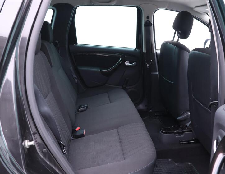Dacia Duster 13
