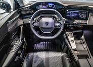 Peugeot 408 8