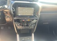 Suzuki Vitara 12
