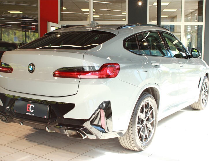 BMW X4 6