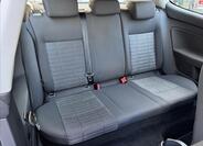 Volkswagen Golf 29