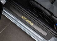 Porsche Cayman 19