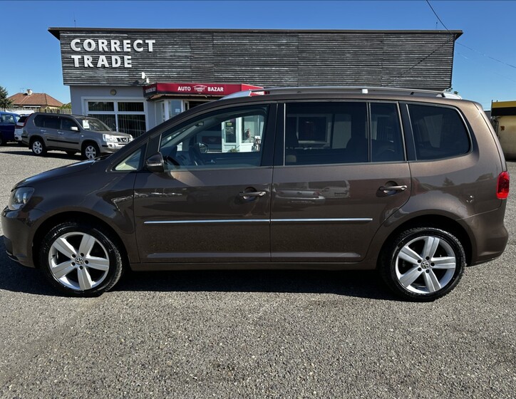 Volkswagen Touran 2