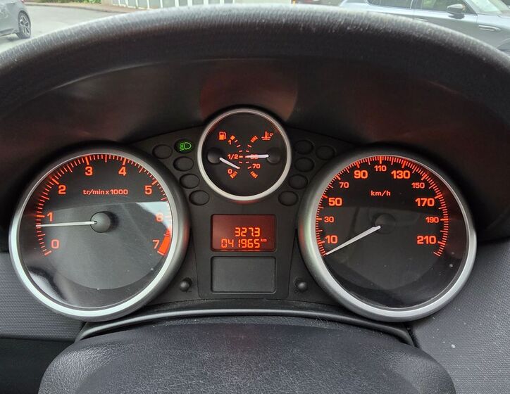 Peugeot 207 13