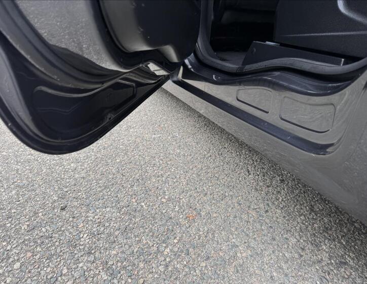 Ford S-MAX 22