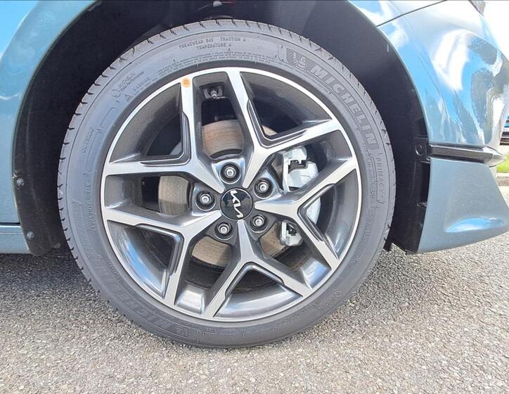 KIA Ceed 9