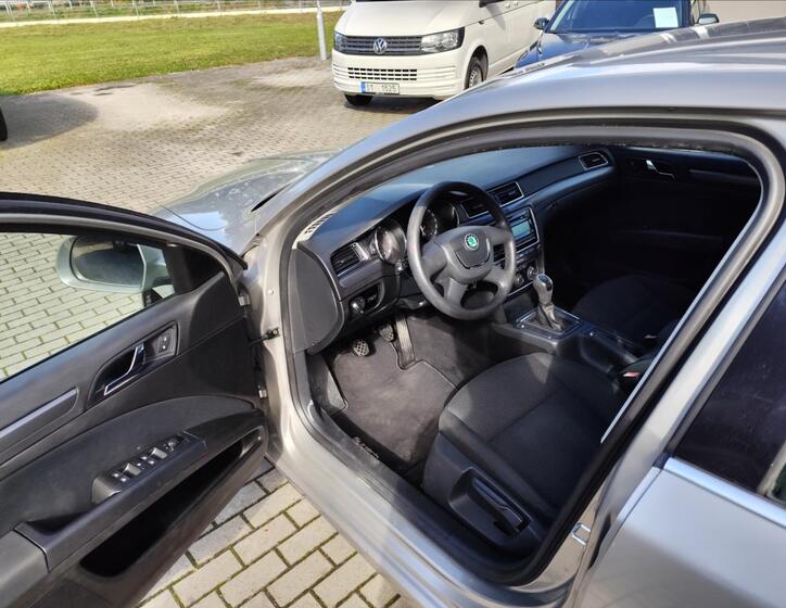 Škoda Superb 3