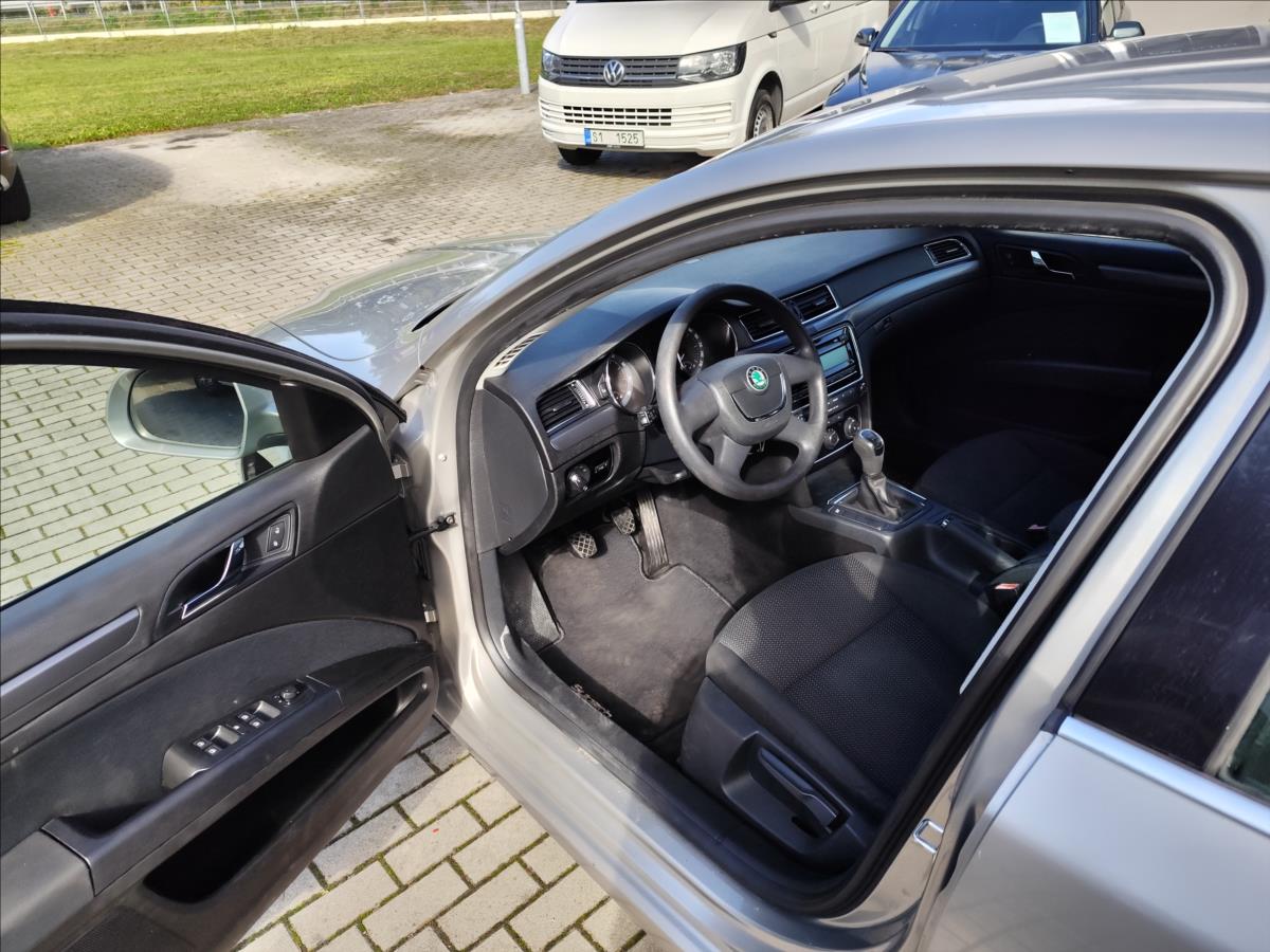 Škoda Superb