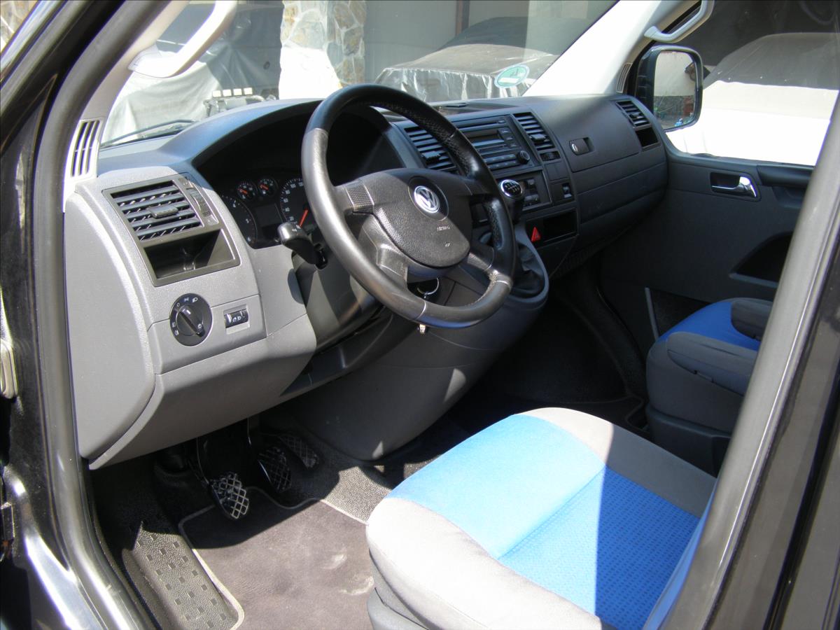 Volkswagen Caravelle