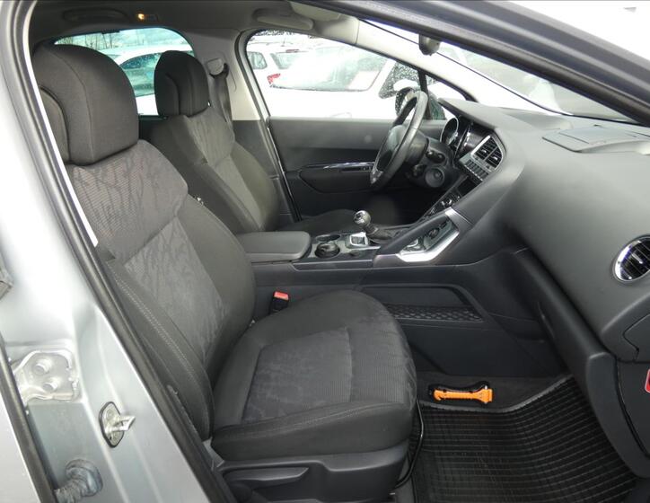 Peugeot 3008 14