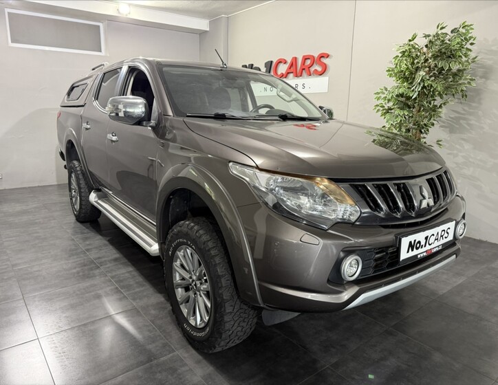 Mitsubishi L200 2