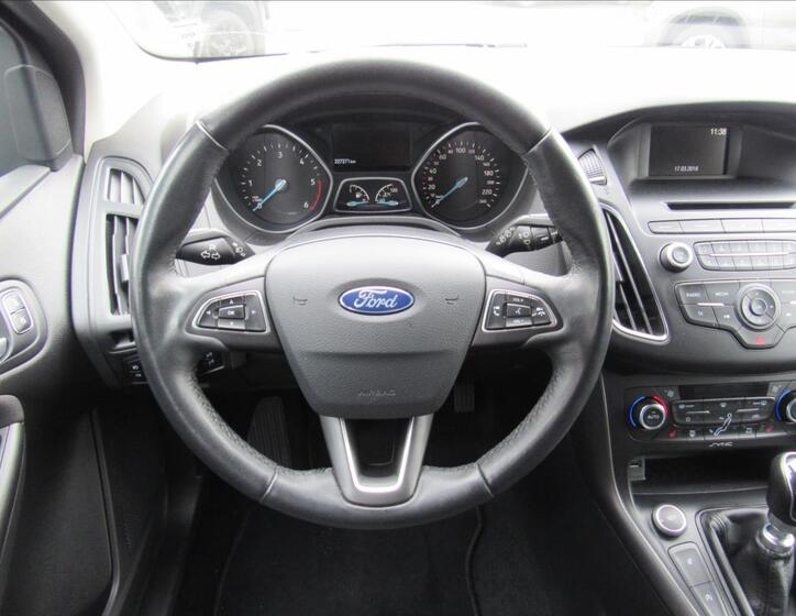 Ford Focus 12
