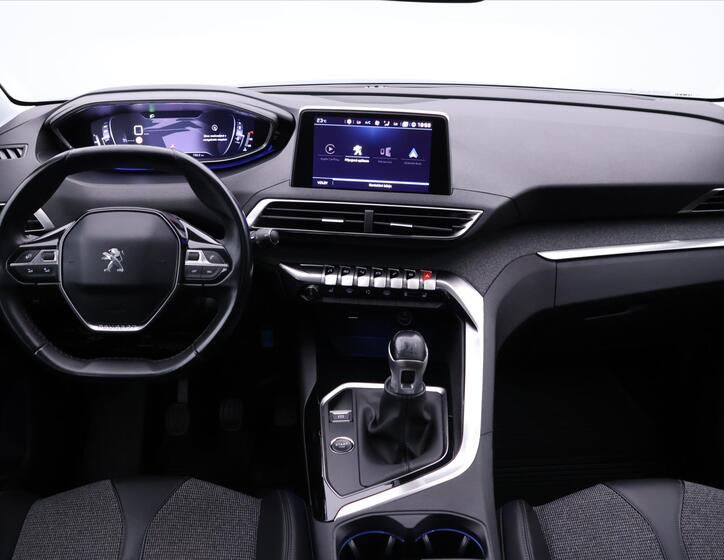 Peugeot 5008 31