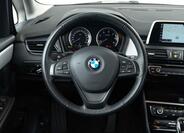 BMW Řada 2 13