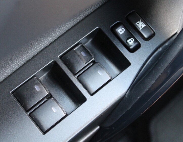 Toyota Auris 22