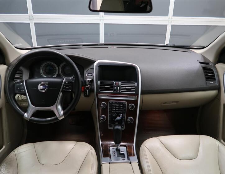 Volvo XC60 14