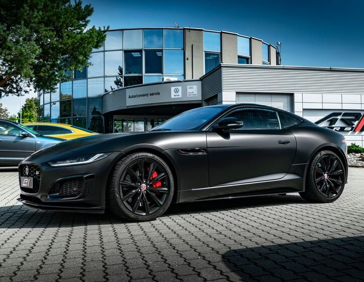 Jaguar F-Type 22