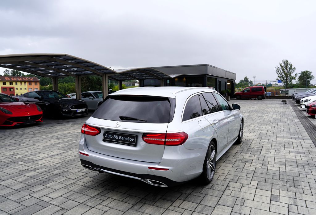 Mercedes-Benz Třídy E