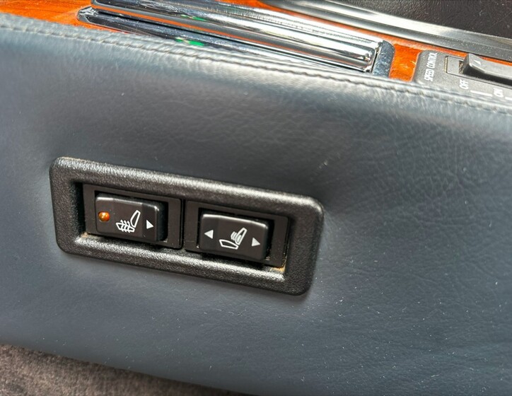 Jaguar XJS 21