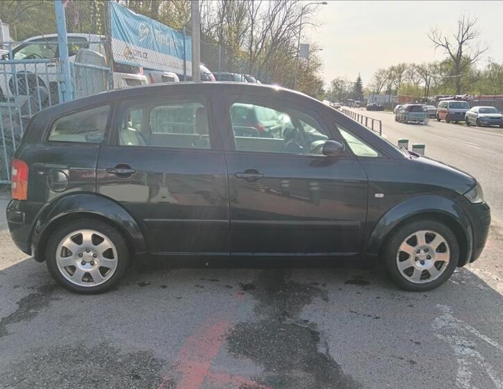 Audi A2 11
