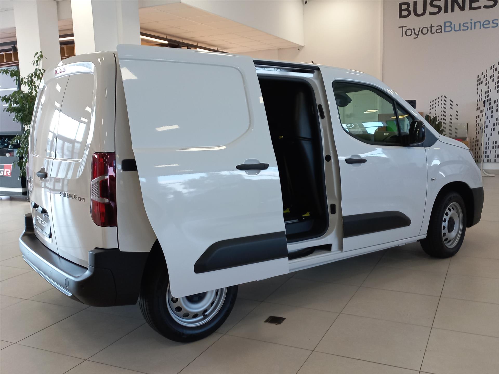 Toyota ProAce City