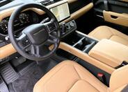 Land Rover Defender 11