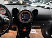 Mini Countryman 17