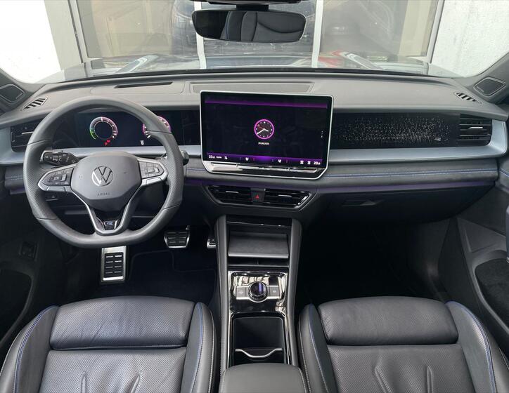 Volkswagen Tayron 16