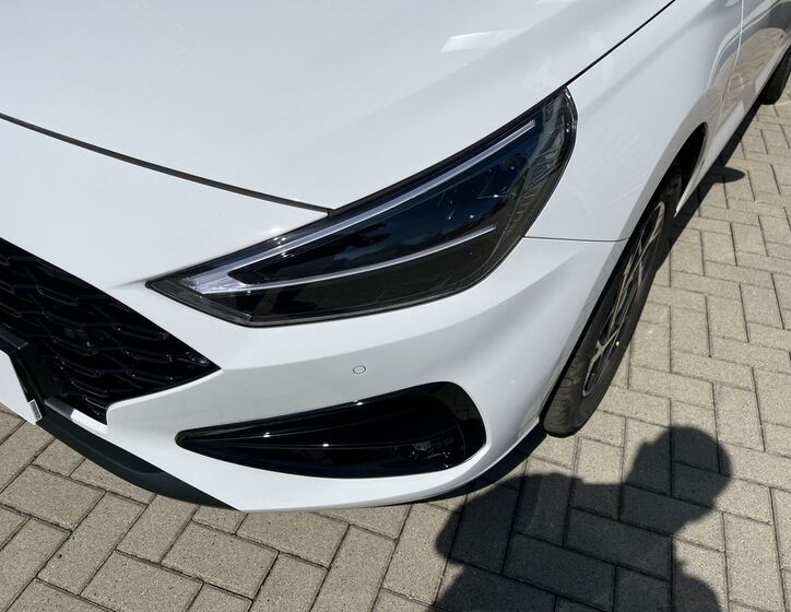 Hyundai i30 10