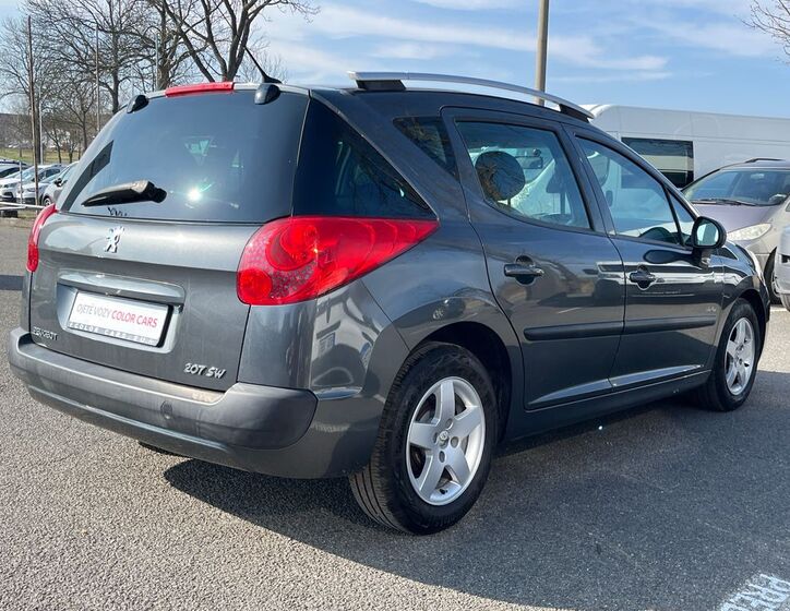 Peugeot 207 4