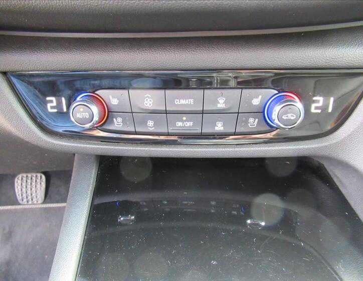 Opel Insignia 20