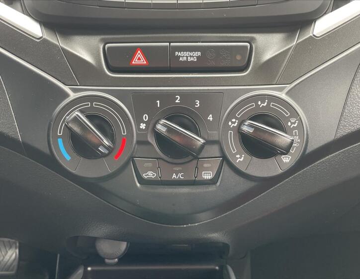 Suzuki Baleno 19
