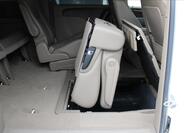 Chrysler Town & Country 41