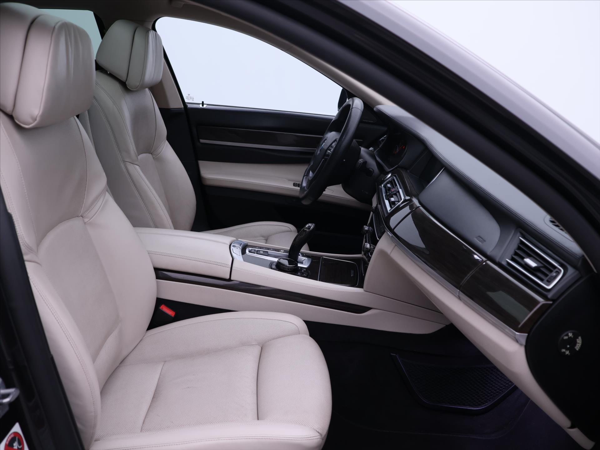 BMW Řada 7