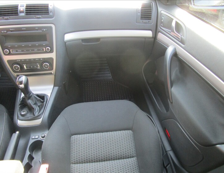 Škoda Octavia 13