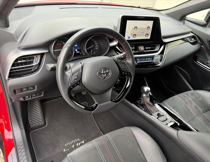 Toyota C-HR 7