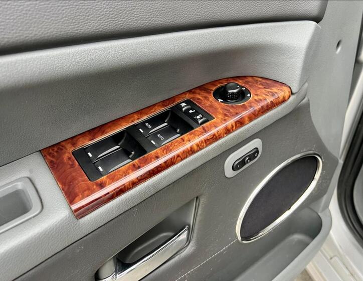 Jeep Grand Cherokee 14